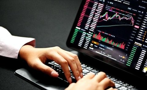 10倍杠杆炒股 高收益背后的操作指南